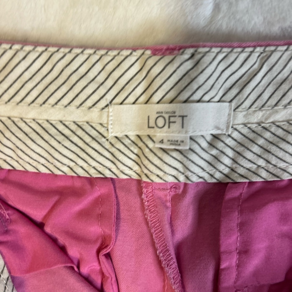 LOFT Pink Chino Shorts Mid Rise Flat Front Casual Summer 4 - Picture 4 of 9